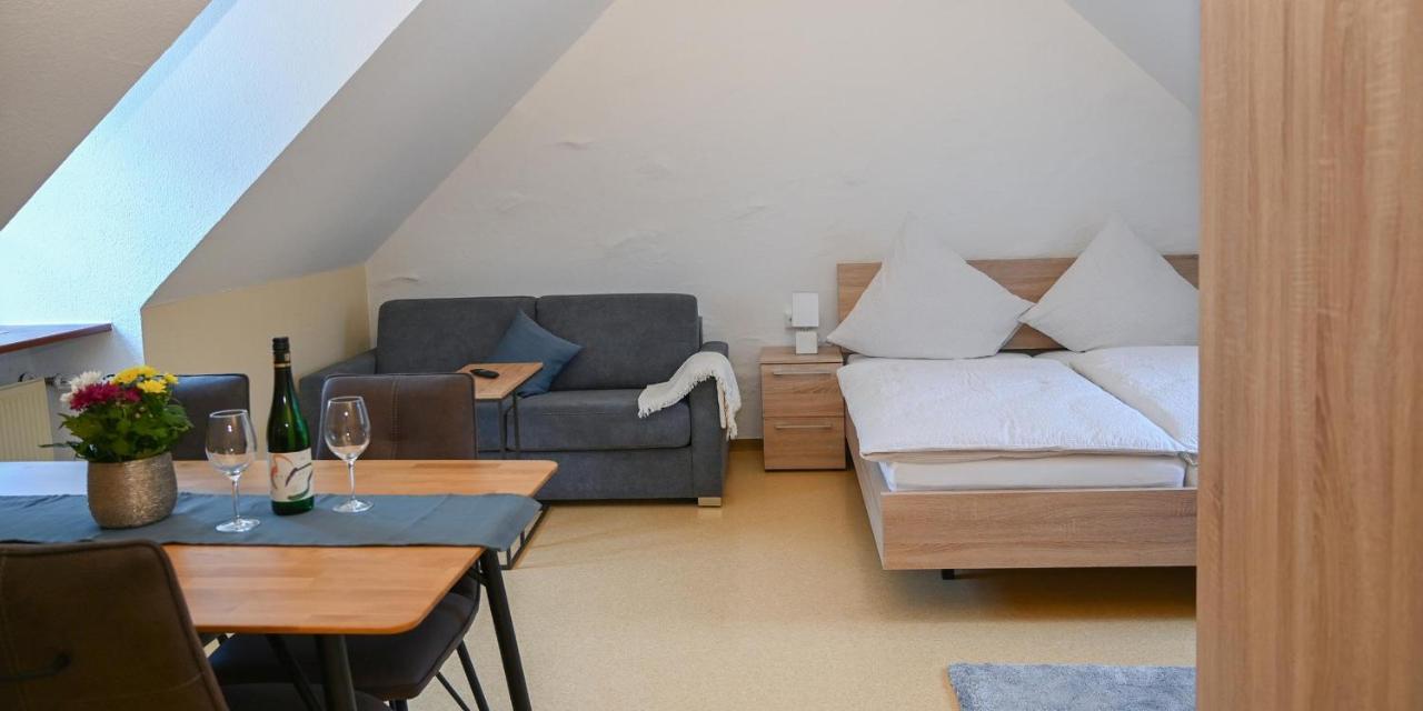 Ferienappartements Intour Ockfen Esterno foto