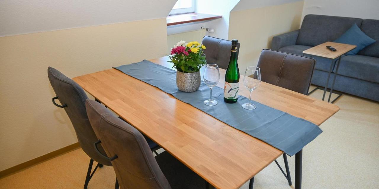 Ferienappartements Intour Ockfen Esterno foto