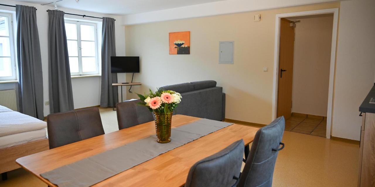 Ferienappartements Intour Ockfen Esterno foto